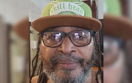 Cantor Edson Gomes &eacute; internado na UTI ap&oacute;s passar mal depois de show em Salvador