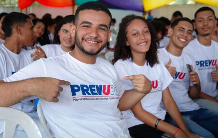 UPE oferece 8,4 mil vagas gratuitas para curso preparat&oacute;rio do Enem e vestibulares em Pernambuco