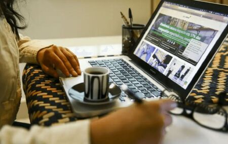 Curso de Intelig&ecirc;ncia Artificial para mulheres empreendedoras.