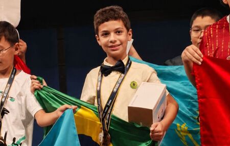 Pedro de Oliveira Farias est&aacute; no 5&ordm; ano.