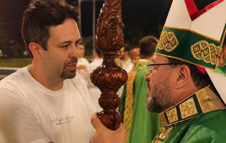 Felipe Alecrim, lideran&ccedil;a cat&oacute;lica pernambucana, participa de celebra&ccedil;&atilde;o no Dia da Fam&iacute;lia, em Jaboat&atilde;o dos Guararapes