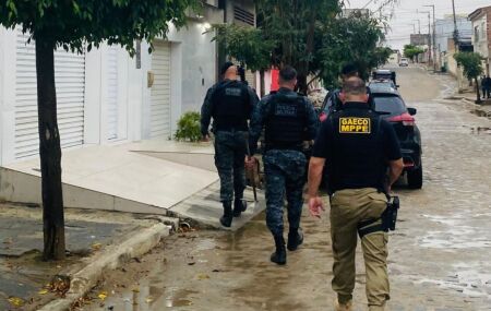 Grupo de Atua&ccedil;&atilde;o Especial de Combate ao Crime Organizado (Gaeco). 