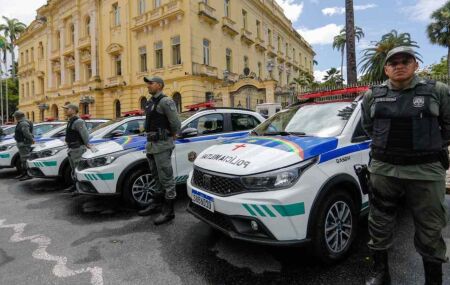 Policiais Militares de Pernambuco.