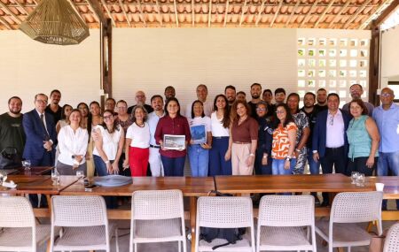 Documento estabelece 34 objetivos, 53 metas e a&ccedil;&otilde;es voltadas &agrave; ind&uacute;stria, pesca, turismo, cultura, com&eacute;rcio e agricultura familiar.