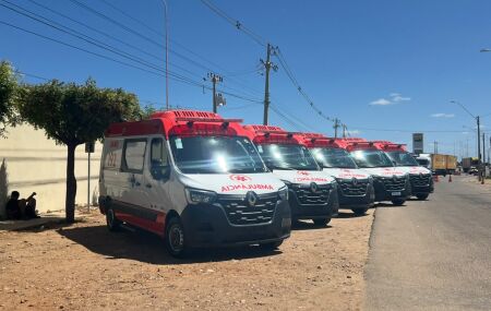 Ambul&acirc;ncias do SAMU