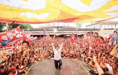 Jo&atilde;o Campos na conven&ccedil;&atilde;o do PSB que oficializa seu nome na disputa ao governo de Pernambuco