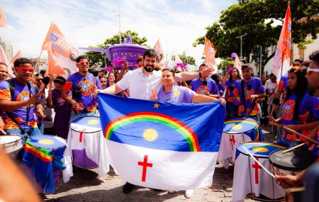 C&eacute;sar Ramos, prefeita Elcione e aliados participam de Conven&ccedil;&atilde;o hist&oacute;rica de Raquel Lyra e PSD