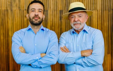 Lula e o deputado Janones
