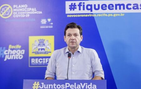 Ex-prefeito do Recife Geraldo J&uacute;lio 