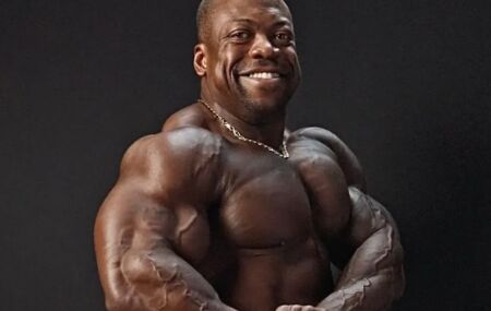Fisiculturista Dwayne Quamina, ex-top 10 do Mr. Olympia
