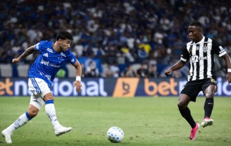 Atl&eacute;tico Mineiro e Cruzeiro v&atilde;o receber apoio de governo de Minas.