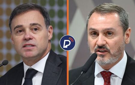 O ministro Andr&eacute; Mendon&ccedil;a, do Supremo Tribunal Federal (STF) e o  diretor-geral da Pol&iacute;cia Federal (PF), Andrei Rodrigues.