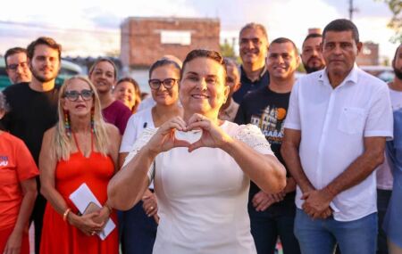 Em Igarassu, prefeita Elcione Ramos entrega nova Pra&ccedil;a da Bica com academia, quadra e playground.