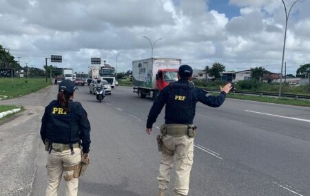Agentes da PRF em Opera&ccedil;&atilde;o Independ&ecirc;ncia 2026.