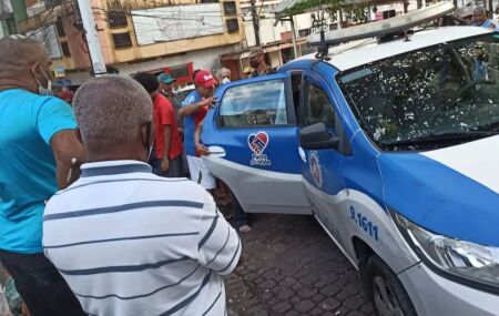 Policial militar aposentado de 103 anos &eacute; condenado por matar homem durante discuss&atilde;o de casal em Salvador.