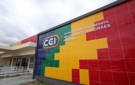 Governo de Pernambuco inaugura duas creches no Agreste com capacidade para atender 648 crian&ccedil;as,