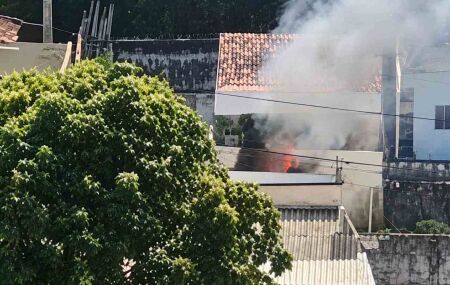 Inc&ecirc;ndio em Jaboat&atilde;o.