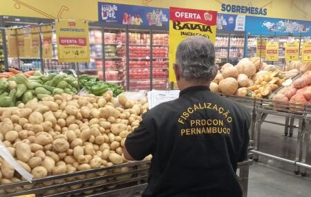 O levantamento foi realizado entre os dias 20 e 27 de agosto em 26 supermercados do Grande Recife.