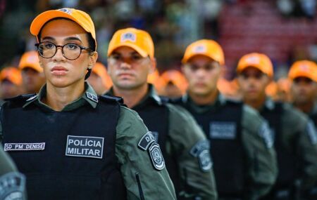 Concursos abrir&atilde;o vagas para oficiais, pra&ccedil;as, agentes, escriv&atilde;es e delegados em Pernambuco.