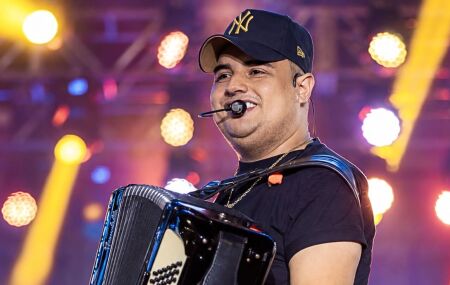 Tarc&iacute;sio do Acordeon.