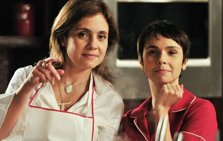 Adriana Esteves (Carminha) e D&eacute;bora Falabella (Nina), protagonistas da primeira trama.