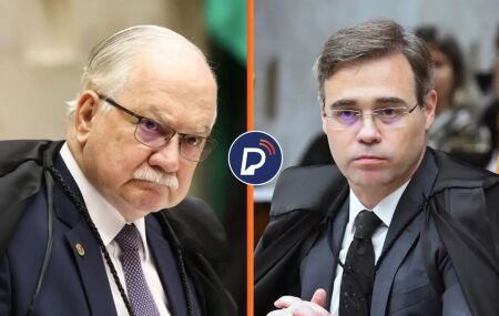 Ministros Fachin e Andr&eacute; Mendon&ccedil;a.
