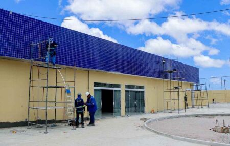 Obras em creche no bairro de Paratibe.