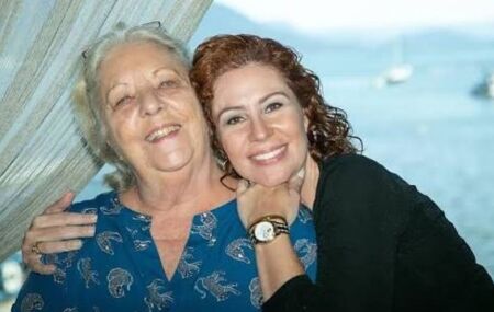 Rita e Carla Zambelli.