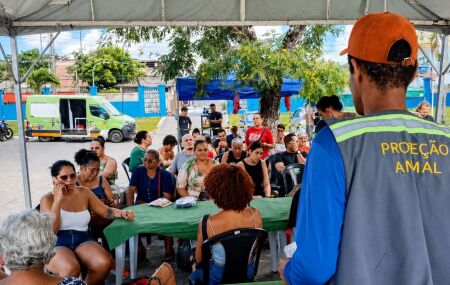 Castram&oacute;vel leva servi&ccedil;os a pets em Olinda