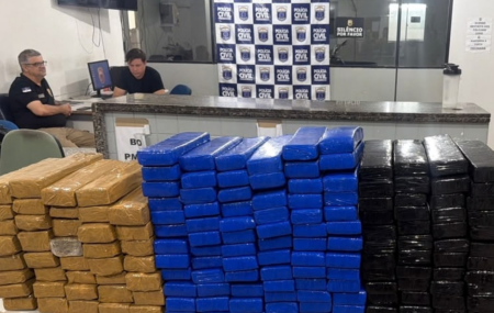 Opera&ccedil;&atilde;o policial apreende 142 kg de droga em Vit&oacute;ria de Santo Ant&atilde;o