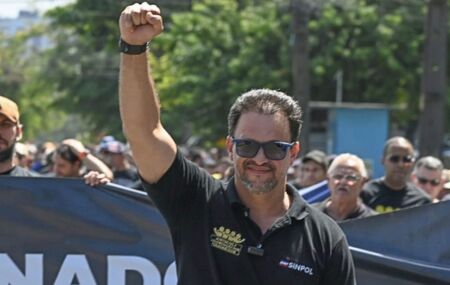 &Aacute;ureo Cisneiros, presidente do Sinpol