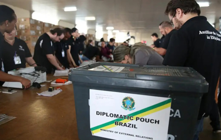 Elei&ccedil;&otilde;es 2026 a eleitores fora do Brasil
