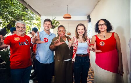 Mar&iacute;lia Arraes participa de encontros pol&iacute;ticos com ministra Margareth Menezes.