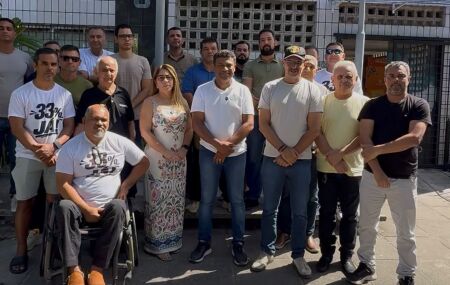 Joel da Harpa recebe apoio do Sinpol-PE