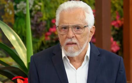 Carlos Alberto de N&oacute;brega.