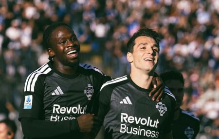 Como enfrenta o Torino, fora de casa, pelo Campeonato Italiano.