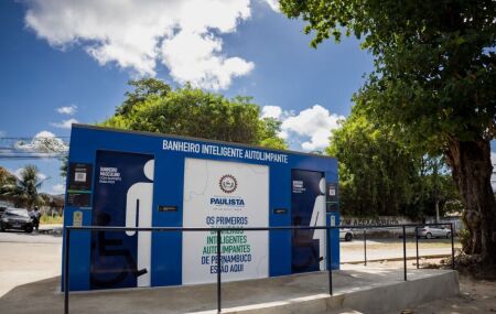 Prefetura do Paulista inaugura banheiros p&uacute;blicos inteligentes e autolimpantes na Aurora e no Janga.
