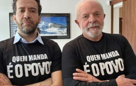 Deputado Andr&eacute; Janones, criador do canal "Ex&eacute;rcito de Lula", &eacute; internado em UTI com arritmia card&iacute;aca.