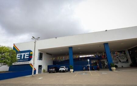 Pernambuco amplia rede de Escolas T&eacute;cnicas Estaduais com 15 novas unidades a partir de 2027.