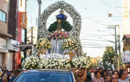 Comunidade de Nossa Senhora Aparecida celebra 25 anos de f&eacute; em Gravat&aacute;.