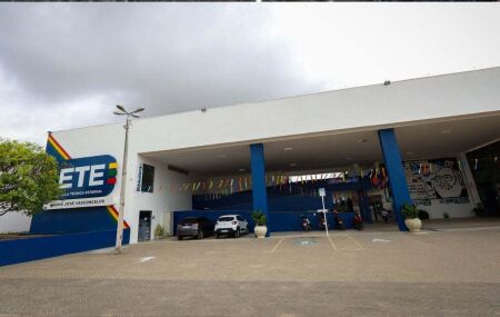 Escola T&eacute;cnica Estadual (ETE) Maria Jos&eacute; Vasconcelos, em Bezerros.