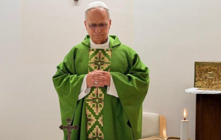 Papa Le&atilde;o XIV celebra missa em hospital 