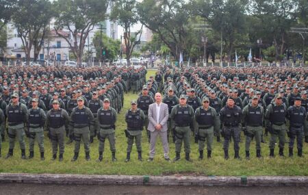 1.852 policiais militares foram destacados para o interior de Pernambuco.
