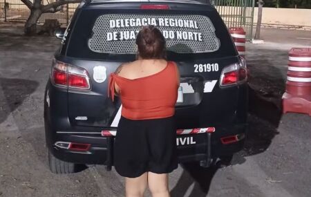 Investiga&ccedil;&atilde;o apura o uso de mensagens para pressionar v&iacute;tima a enviar quantias em dinheiro.