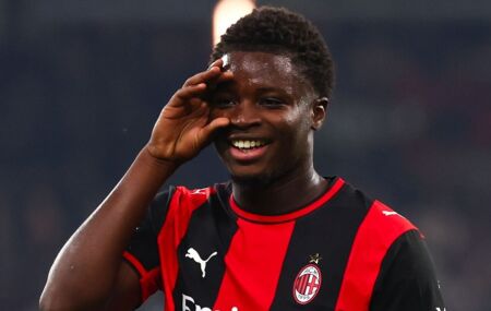 Milan enfrenta Salzburg fora de casa pela Europa League.
