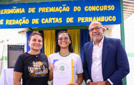 Premia&ccedil;&atilde;o da fase estadual do 55&deg; Concurso Internacional de Reda&ccedil;&atilde;o de Cartas.