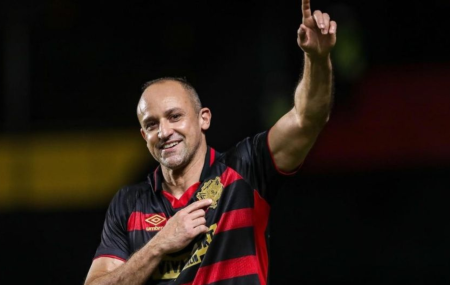 Magr&atilde;o, ex-goleiro do Sport