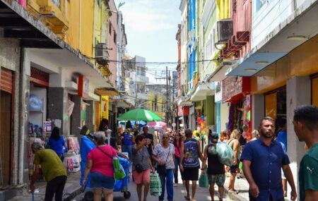 Com&eacute;rcio no centro do Recife