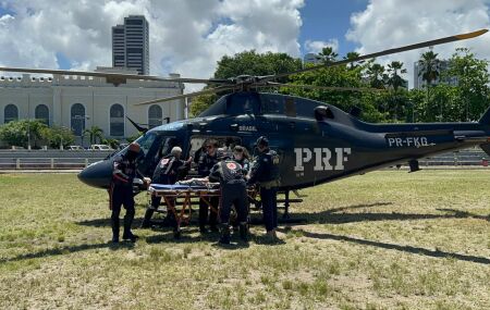 Atendimento de helic&oacute;ptero da PRF a beb&ecirc; de 1 ano e 11 meses 