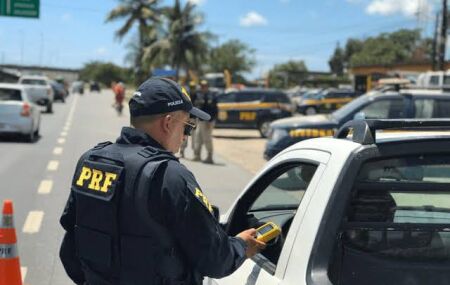 PRF inicia Opera&ccedil;&atilde;o Finados nas rodovias federais de Pernambuco.